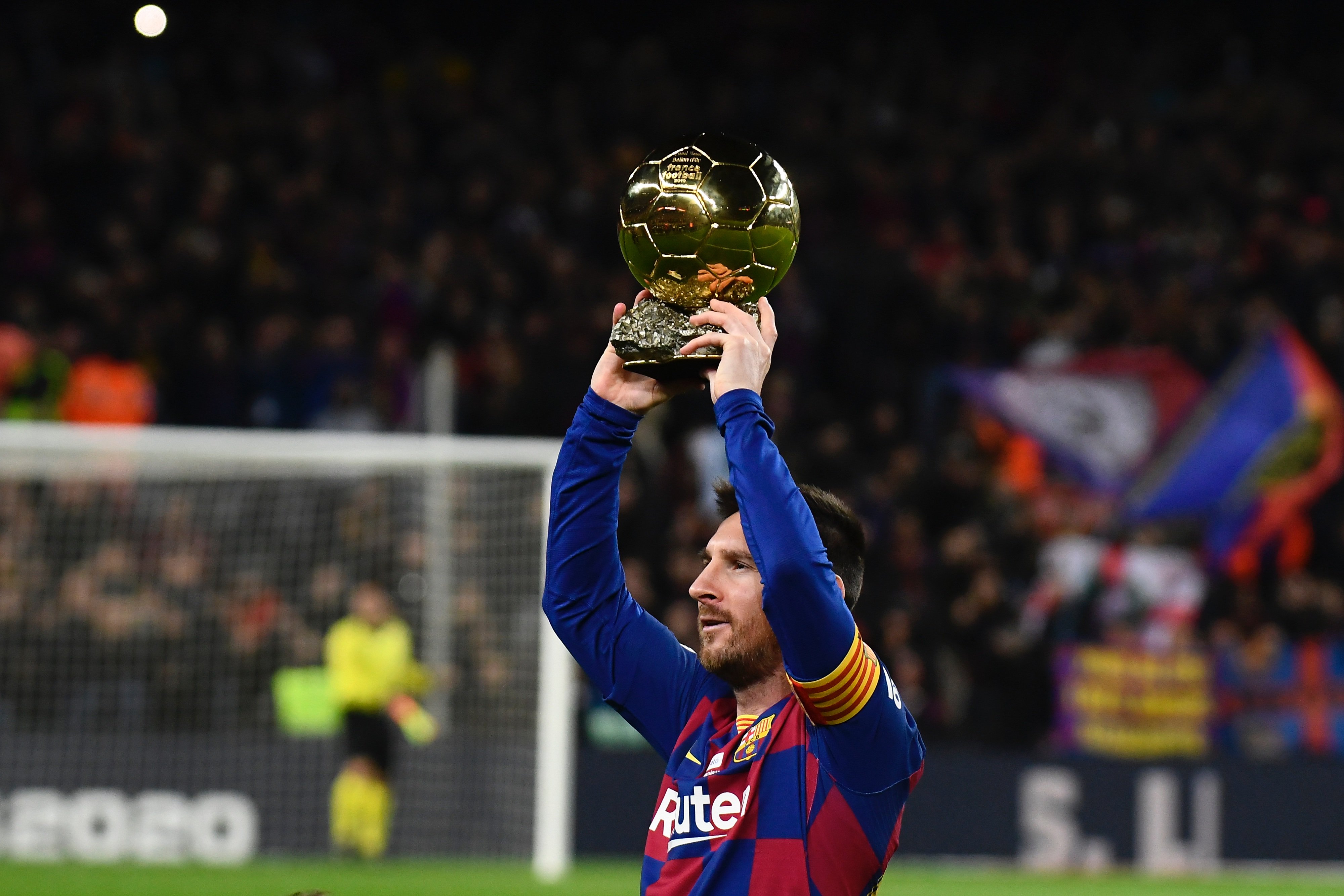 程仍在调整 程仍在调整